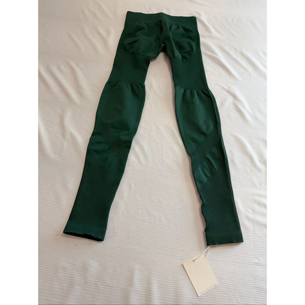 NWT Thrivin Elevate Green Leggings Size XS New
